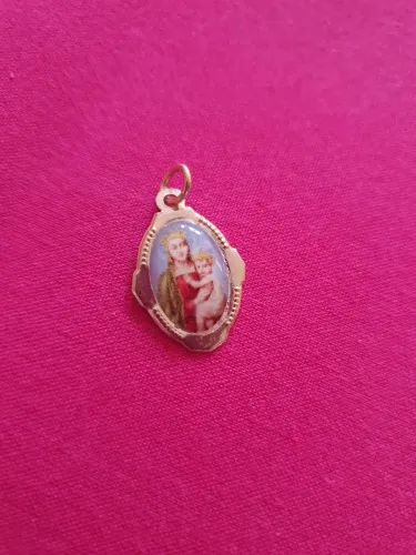 Medalha menino Jesus