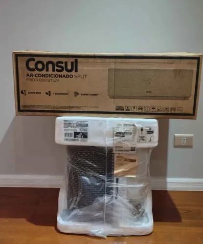 Ar Condicionado Consul 9000 BTUs - frio 220V. Novo, na caixa. Estudo propostas.