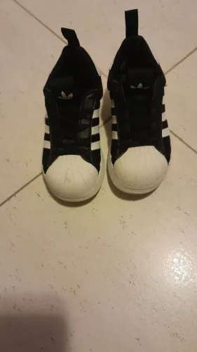 Tênia original da Adidas