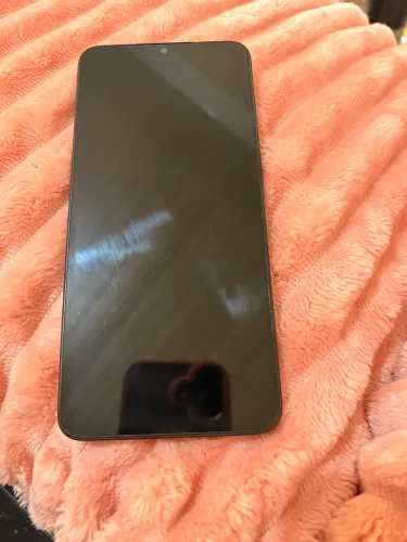 Celular  Redmi 13 C sem marcas de uso