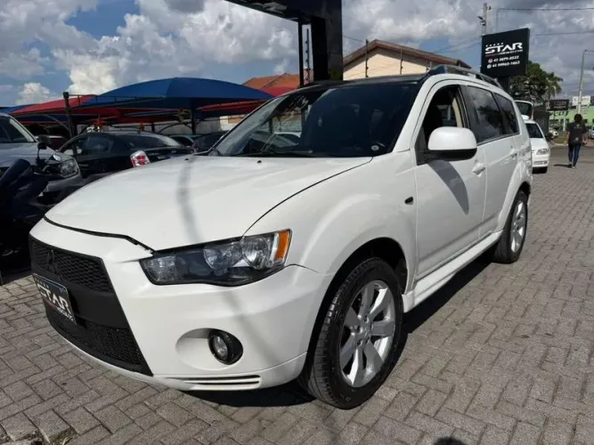 Mitsubishi Outlander 3.0/ GT 3.0 V6 Aut. 2013