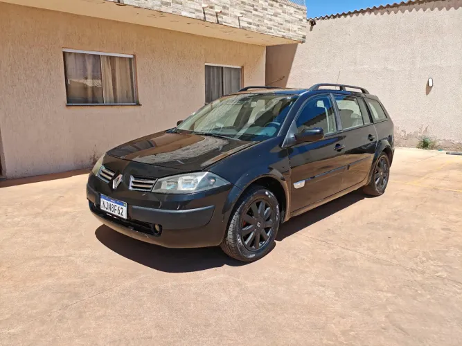 Renault Megane Grand Tour Dynam. Hi-flex 1.6 16V 2011