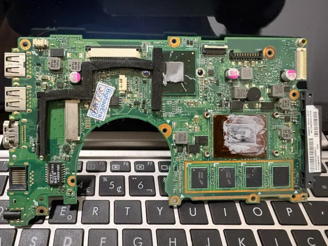 Placa Mãe Asus X202e Q200e X201e X202e S200e?