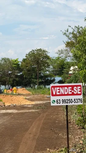Seu refúgio à beira do lago, a 15 minutos de Palmas.