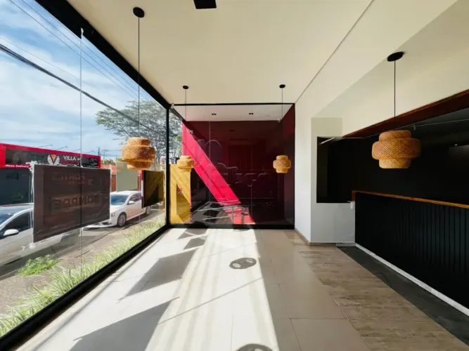 Imóvel comercial de 277,65m² disponível para venda e locação.