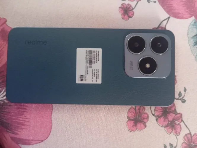 Realme 63