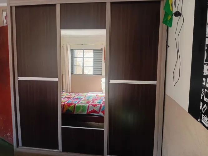 Guarda roupa de casal