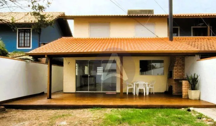 Casa com 2 dormitórios para alugar, 110 m² por R$ 6.500,00/mês - Rio Tavares - Florianópol