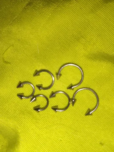 Vendo Kit piercing em aço