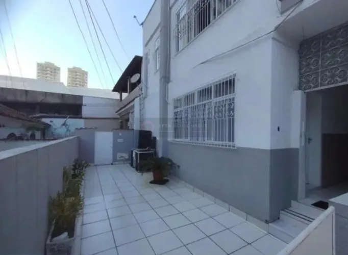 Open House Vende Casa com 4 Qts em Vila Centro SG