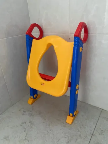 REDUTOR DE ASSENTO COM ESCADA