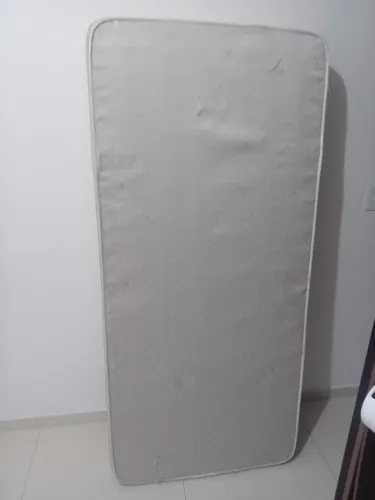 VENDO COLCHAO DE SOLTEIRO ? 