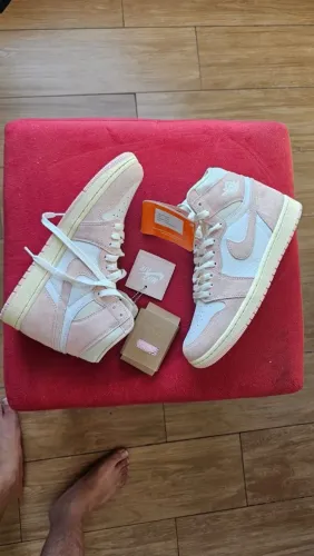 Jordan high 1 - tam 40