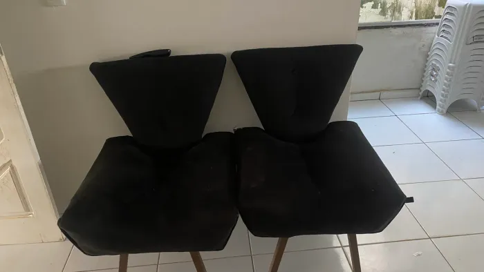 Conjunto de poltronas 2 sofá E puf