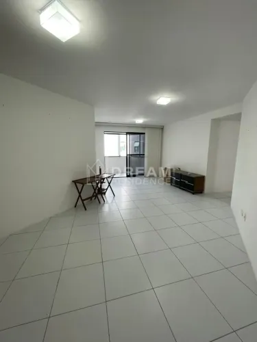 Oportunidade em Boa Viagem | 100m² Amplos 3 Qts (1 Suíte) Varanda e Piscina