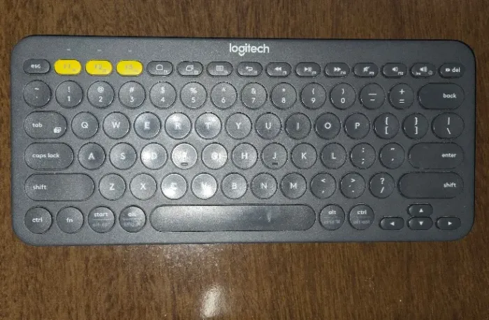 Teclado Bluetooth Logitech K380 Cinza