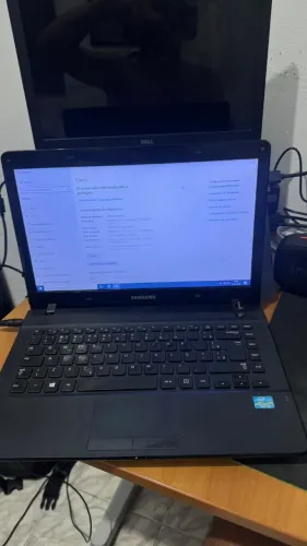Notebook Samsung i3-3110M 2.40GHz