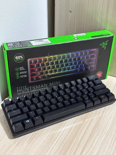 Teclado Razer Huntsman Mini - Switch Vermelho