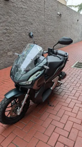 Honda Adv 150
