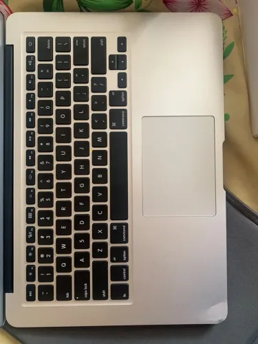 MacBook 128gb disponível 
