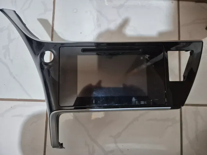 Multimidia Corolla 2018 Original com moldura