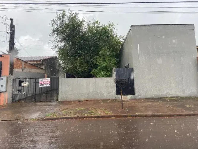 2 Casas no Terreno - Jd Ana Eliza