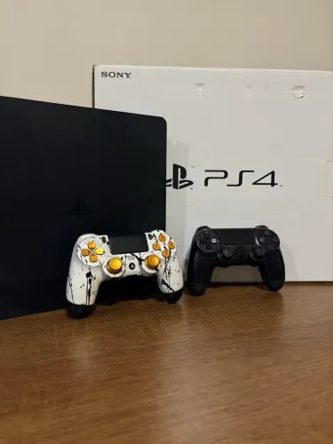 Ps4 Slim 1TB com 2 Controles + Caixa Original com Entrega Grátis!