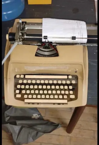Máquina de escrever