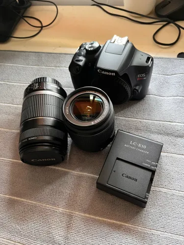 Canon EOS Rebel T6 + 2 lentes