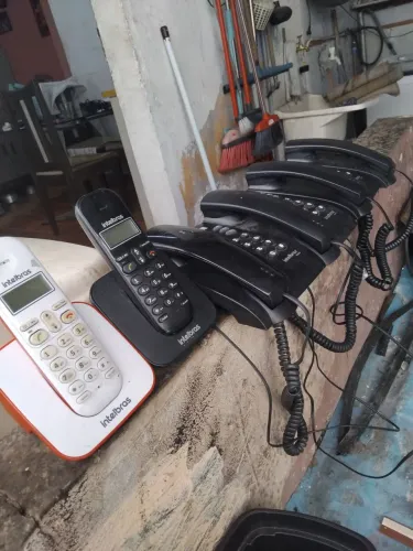 Telefones usados em perfeitas condições