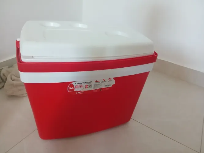 Caixa térmica grande 34L