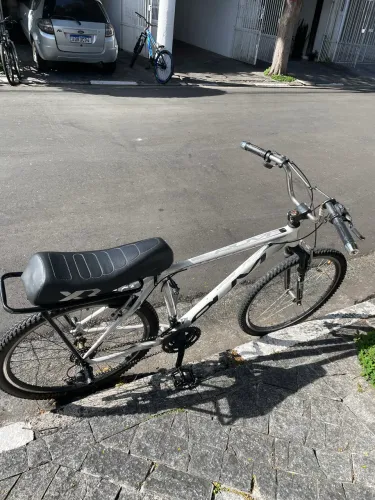 ARO 26 COMPLETINHA ÚNICO DONO