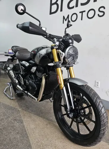 TRIUMPH SCRAMBLER 400X 25/25 6800 KM