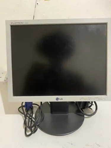 monitor Flatron l1550s