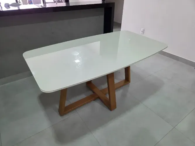 Mesa de Jantar 6 Lugares 1,60 m com Tampo de Vidro - Excelente Estado