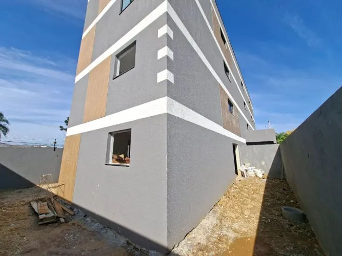 Excelente kitnet à venda no bairro Hauer, em Curitiba