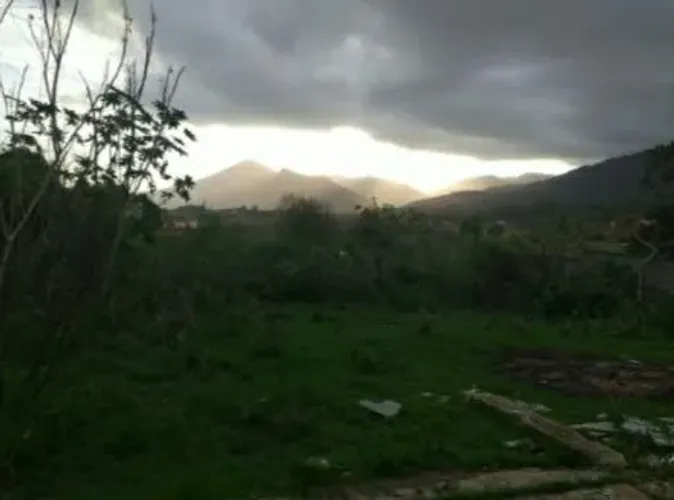 Terreno em Jaconé. 