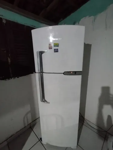 Vendo geladeira