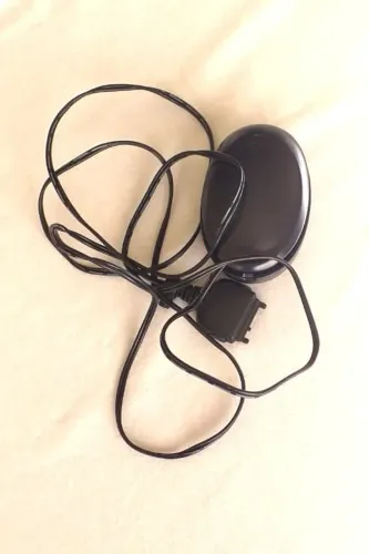 Carregador Motorola novo, específico para países asiáticos, ideal para viagens. Novo.