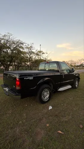 Ford F-250 XLT 3.9 4X2 Diesel TB 2007