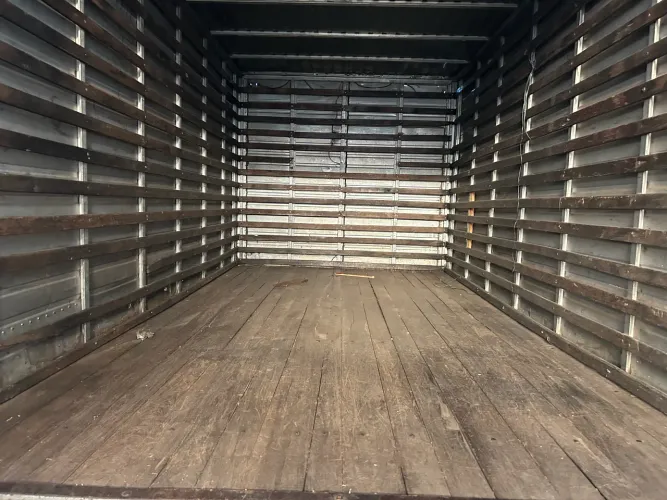 Baú carga seca P F4000