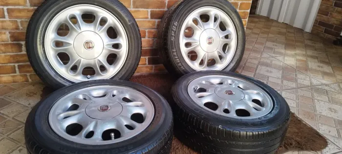JOGO DE RODA ARO 15 ORIGINAL FIAT MAREA PINGO D'ÁGUA COM PNEUS BONS