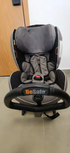 Cadeirinha BeSafe iZi combi X4, ISOFIX, segurança escandinava 