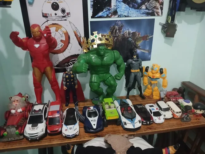 Brinquedos Novos e Antigos
