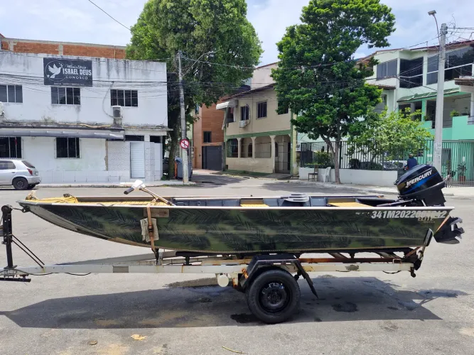 Barco de alumínio, 4,50m, completo motor+barco+carretinha