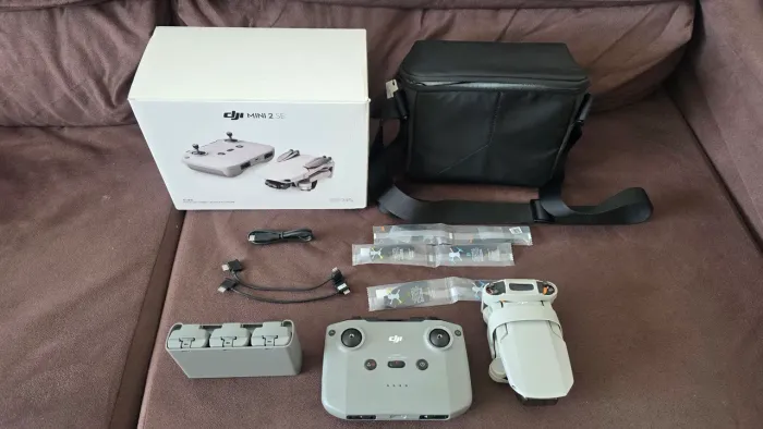 Drone DJI Mini 2 com 3 baterias.