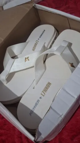 Chinelo Kenner L7 edição limitada (tam 44/45) 