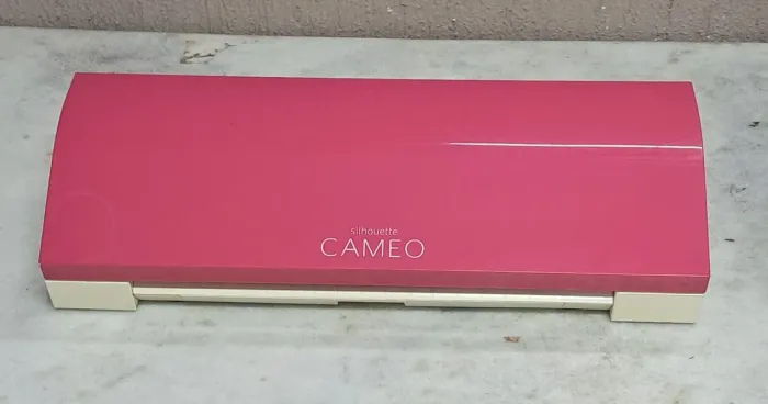 Silhouette cameo 3