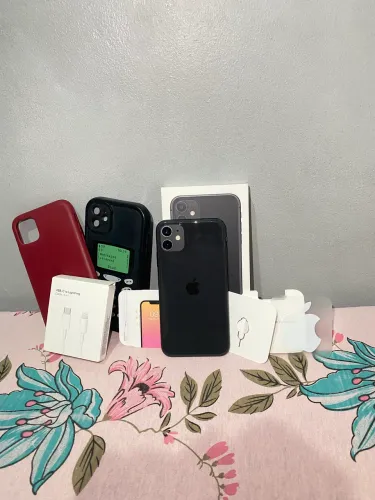 IPHONE 11 - 64GB