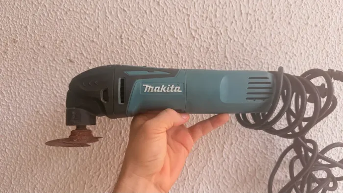 MAKITA MT3000C